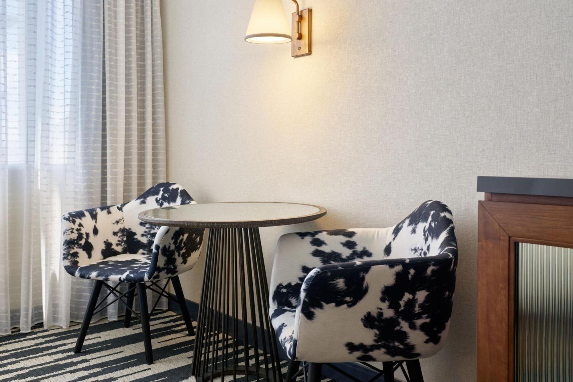 The Leo Kent Hotel, Tucson, A Tribute Portfolio Hotel 외부 사진